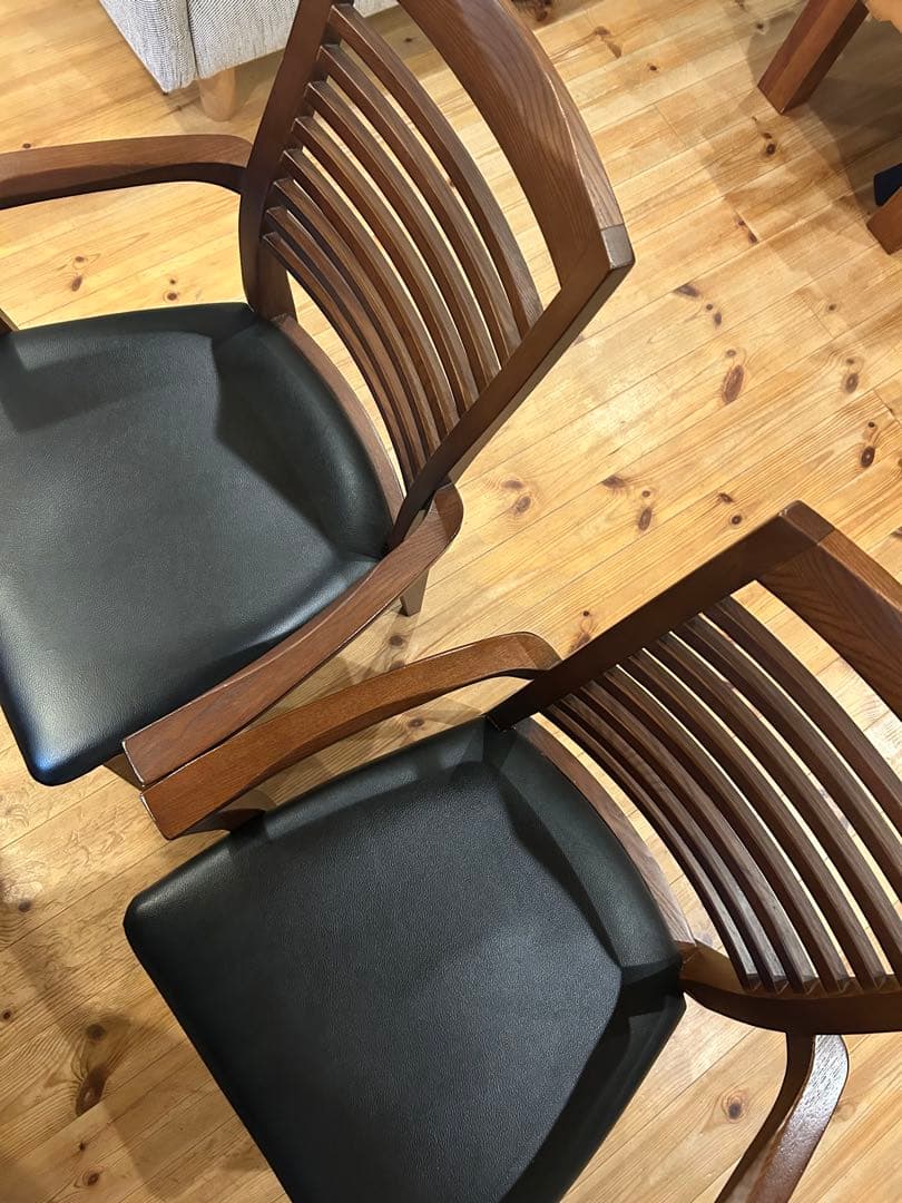 ダイニングチェア 木製　2脚セット　ニトリ　送料込み