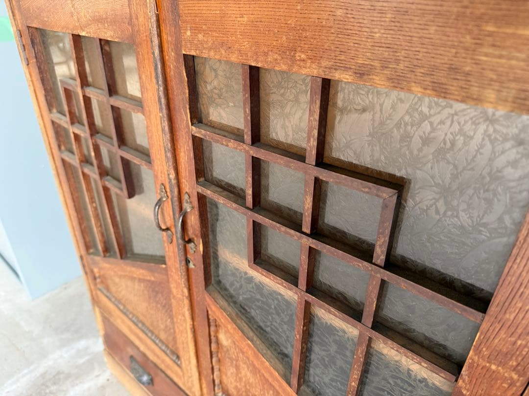 木製アンティーク箪笥 ガラス扉付き　古い　収納　家具　茶箪笥　手渡しのみ