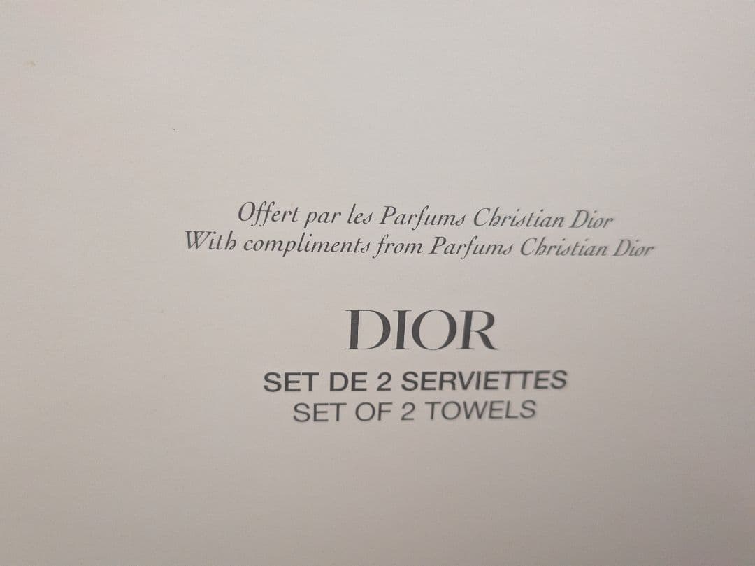 ◯Dior ディオール ビューティー＆ケア セット 2025ホリデーと タオル◯