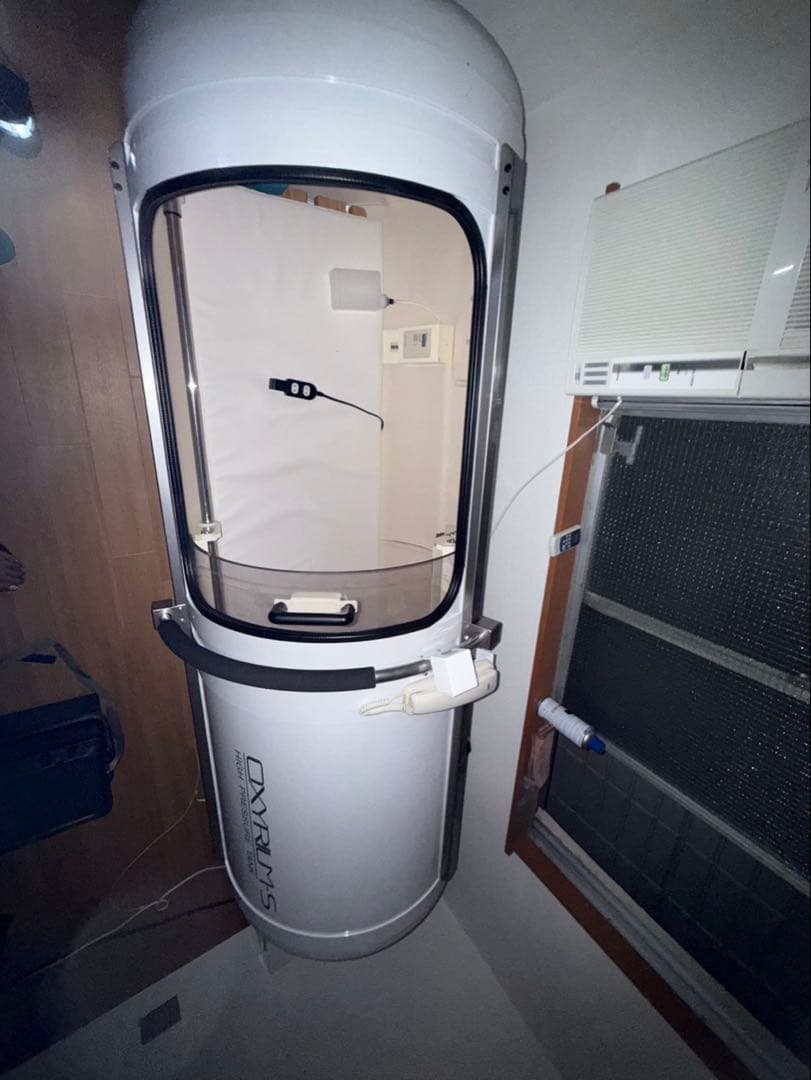 酸素カプセル定価370万〜 OXYRIUM-S　エアコン付きモデル