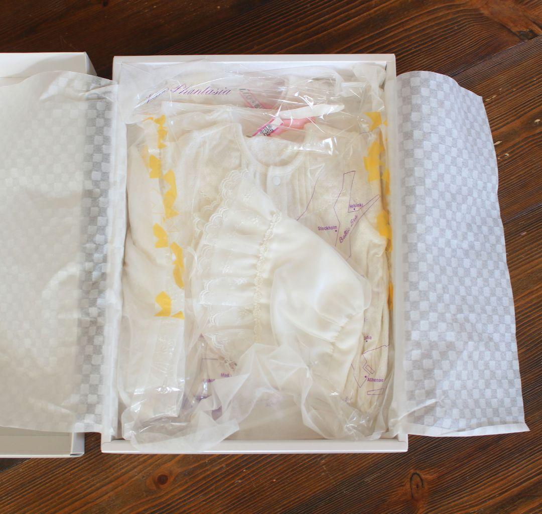 n*o様 定価約三万円　セレモニードレス　三点セット　花柄　箱入り