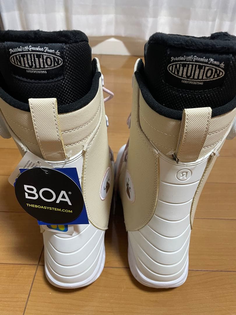 スノーボードブーツ　RIDE