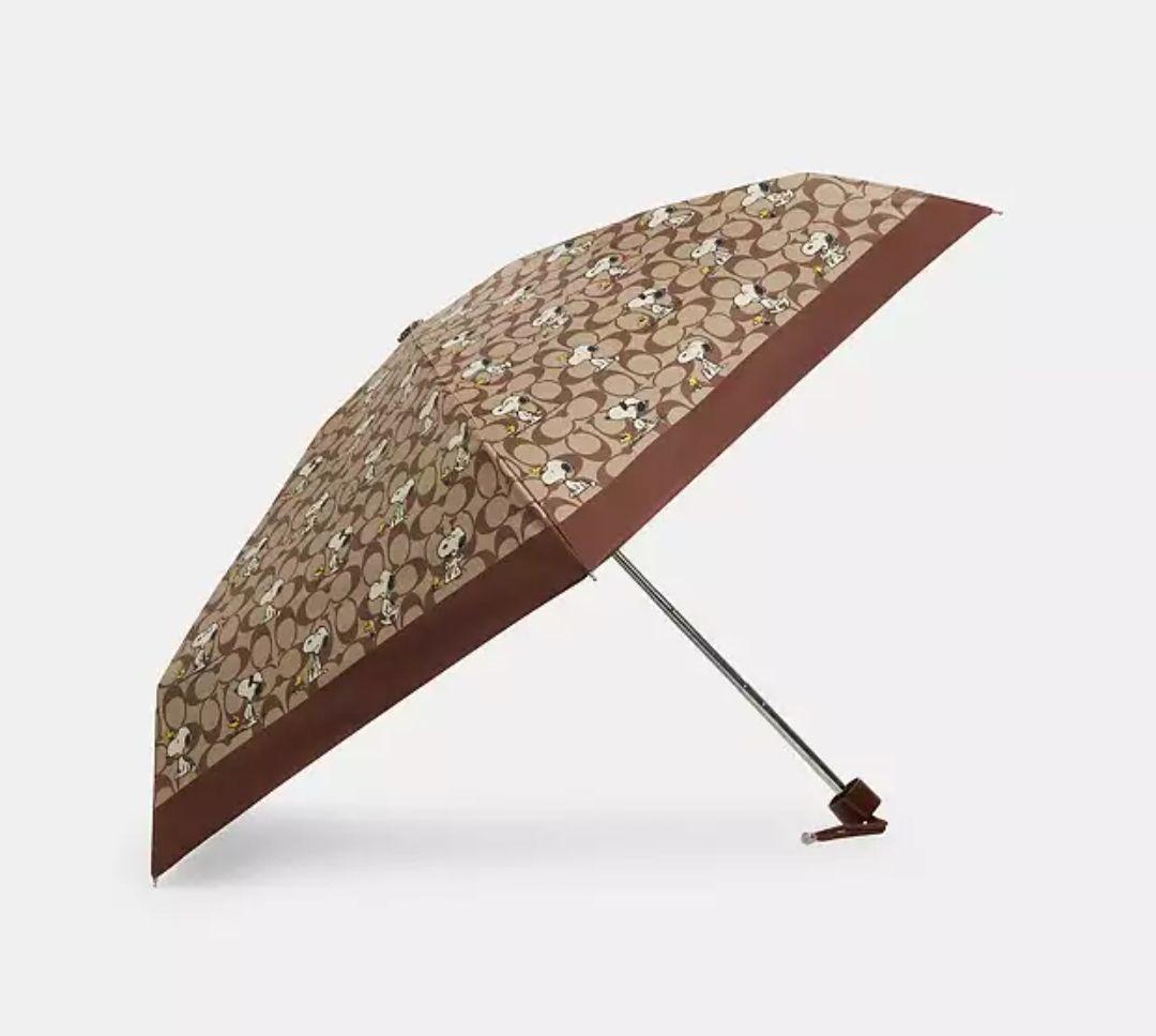 【本日のみ値引き】コーチ　スヌーピーコラボ　折りたたみ傘 晴雨兼用