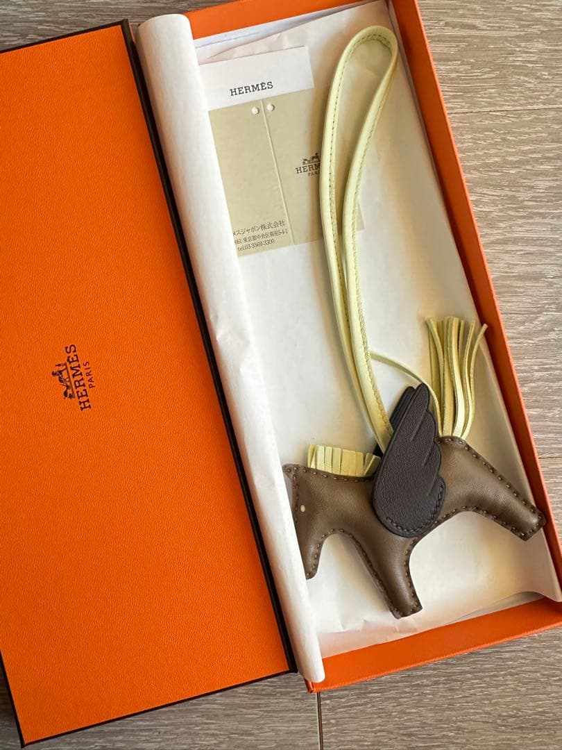 【美品】HERMES ペガサス　エトゥープ