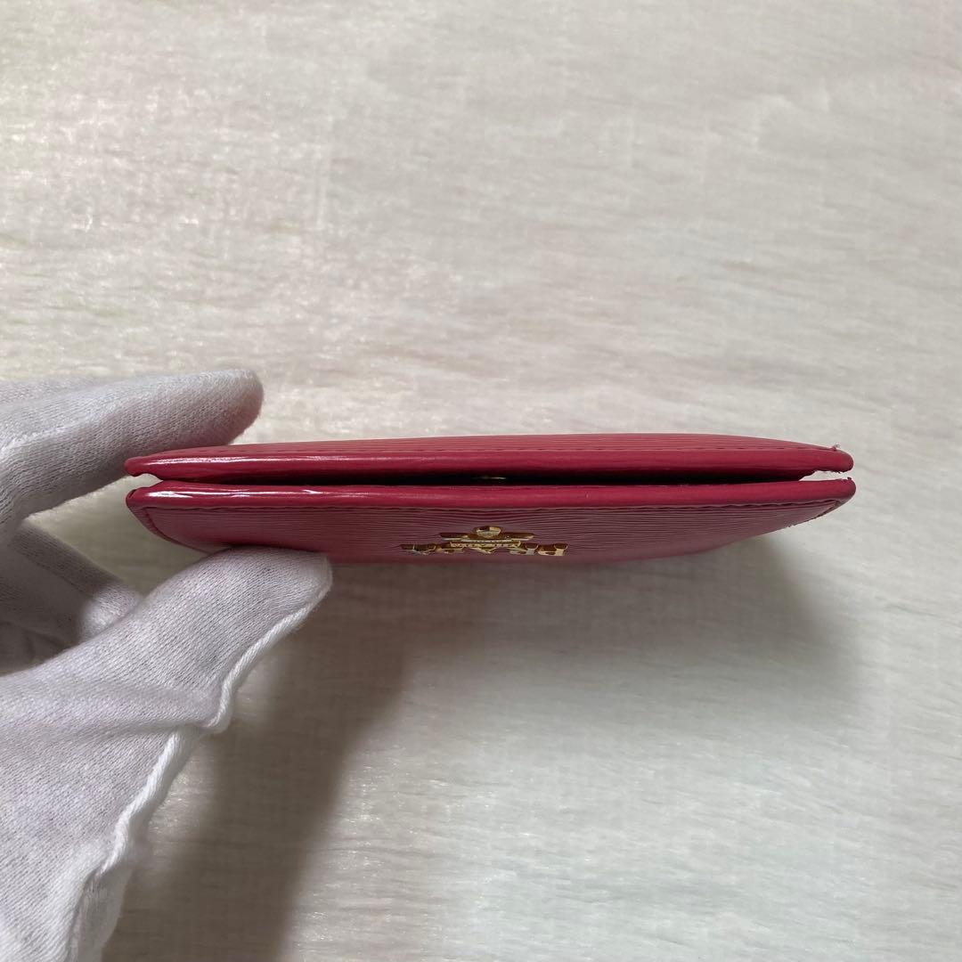 最終値下げ　美品　PRADA プラダ　二つ折り　財布　ピンク　エピ　ミニ