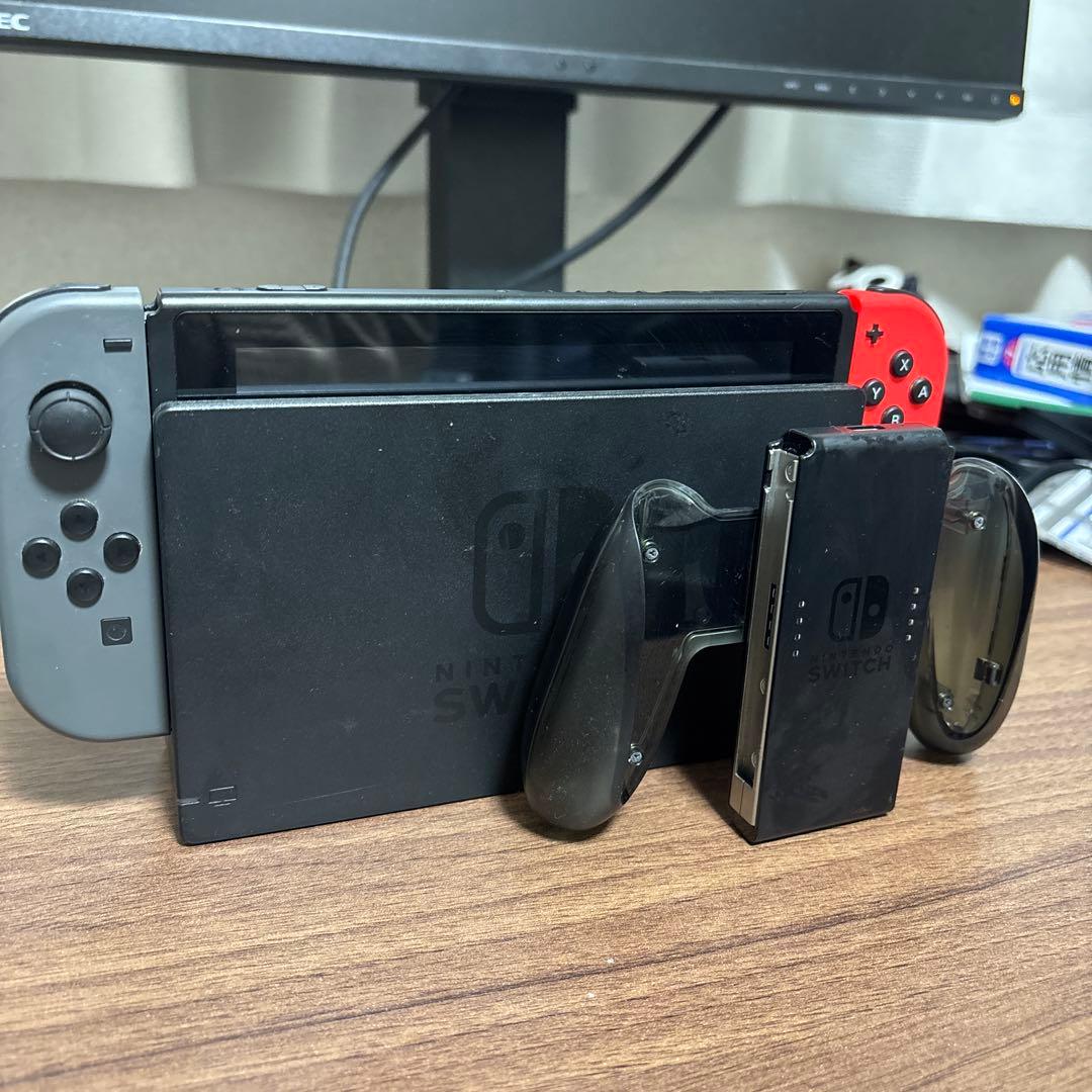 Nintendo Switch 本体 2018年購入 ジョイコングリップ付