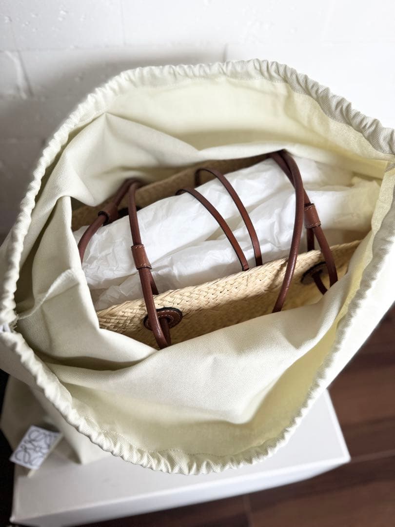 LOEWE ロエベ アナグラムバスケット スモール カゴバッグ