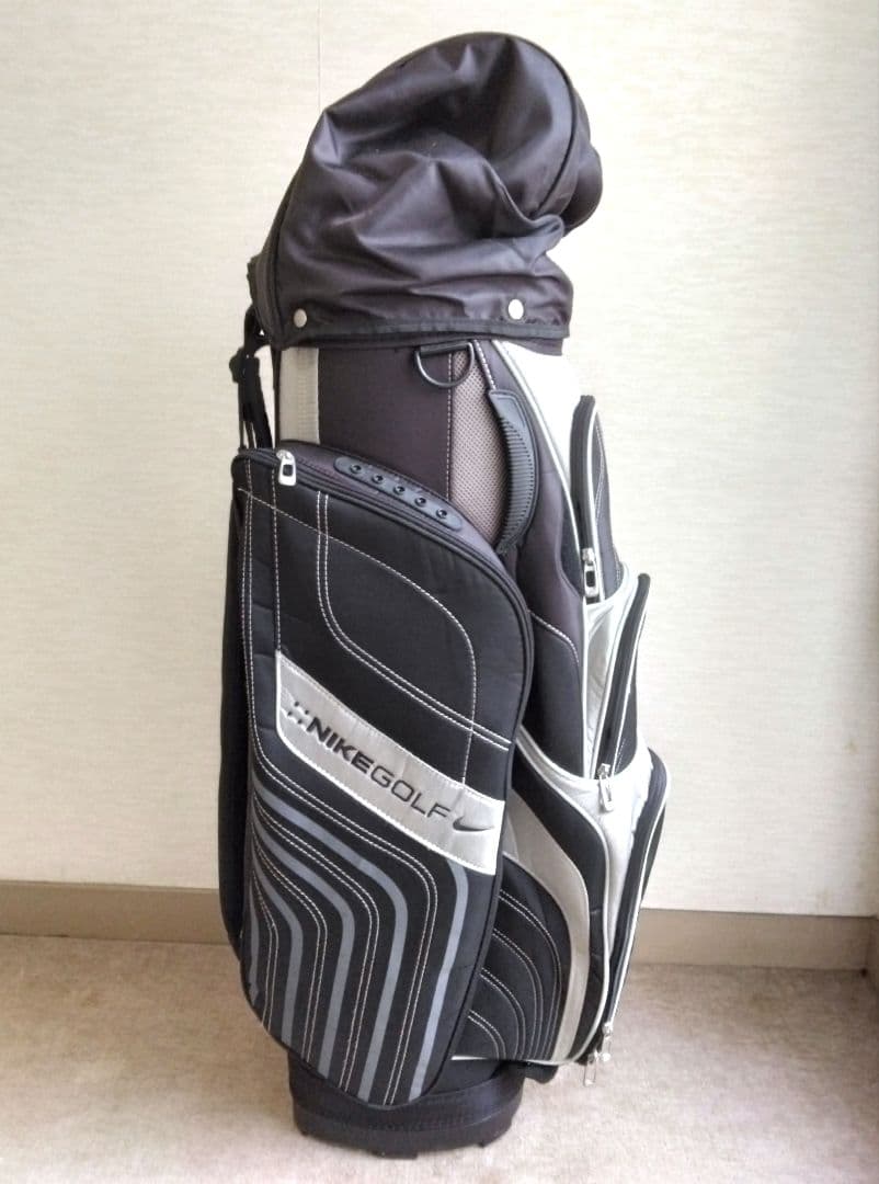 ナイキ　キャディバック　14分割　9型　ブラック　ナイロン