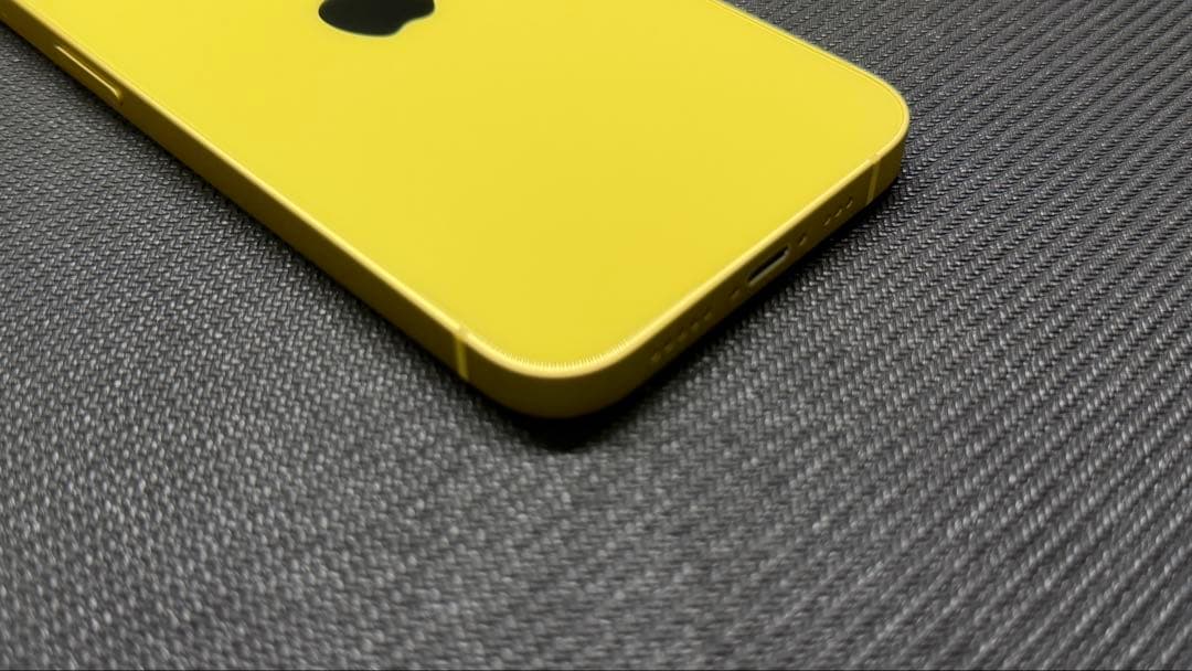 iPhone 14 イエロー　128GB 極美品