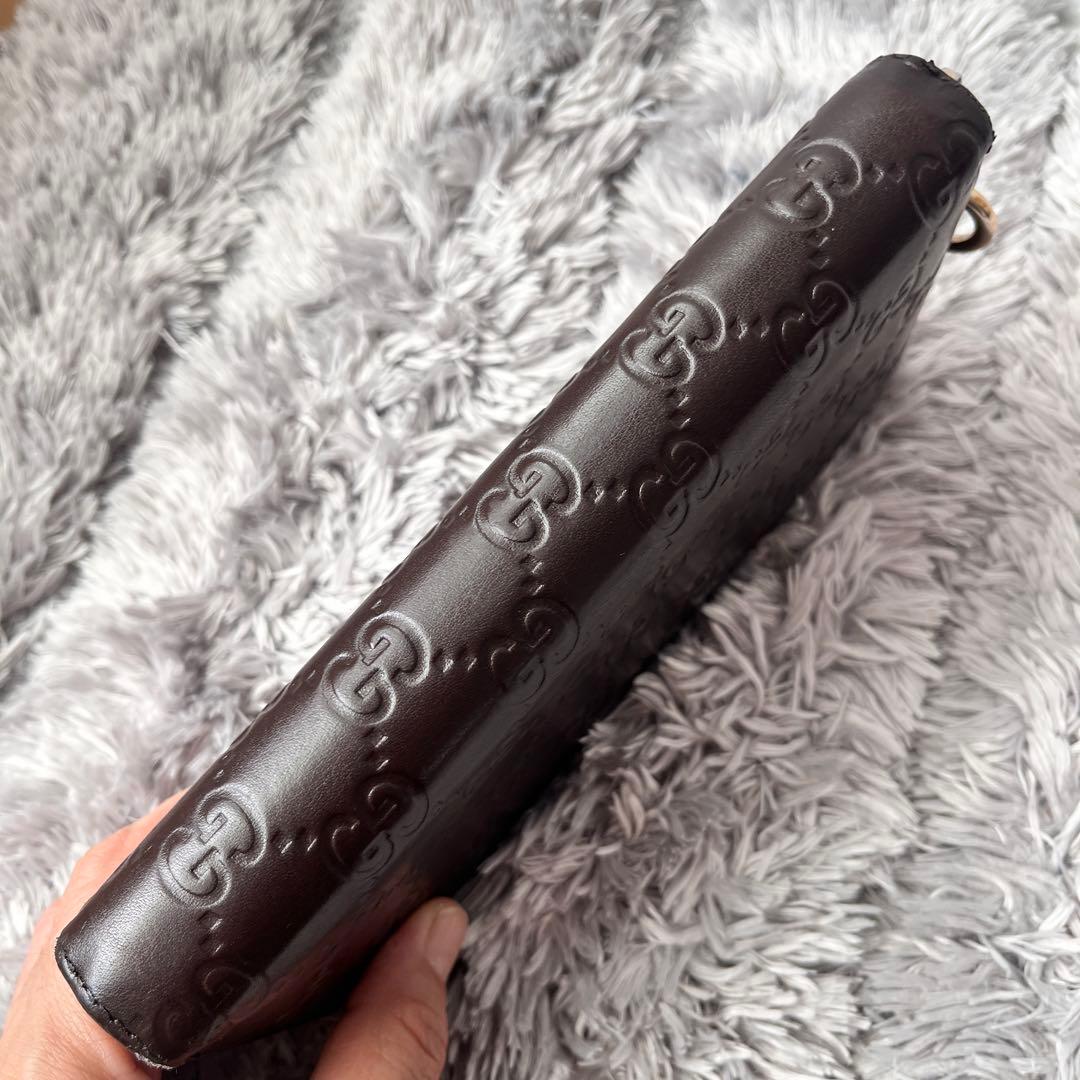 良品✨GUCCI ラウンドファスナー　シマ　ダークブラウン　インターロッキング