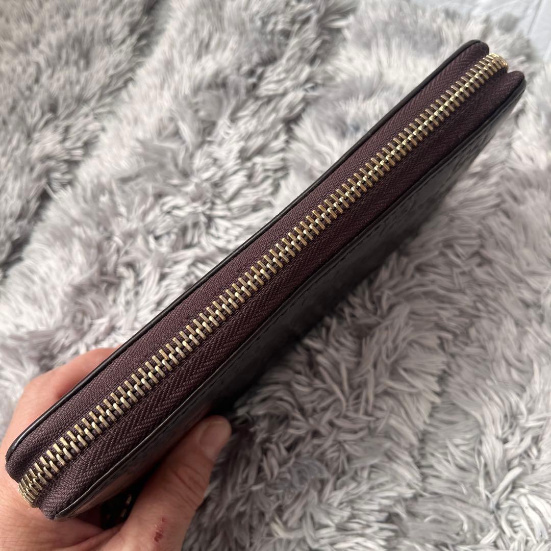 良品✨GUCCI ラウンドファスナー　シマ　ダークブラウン　インターロッキング