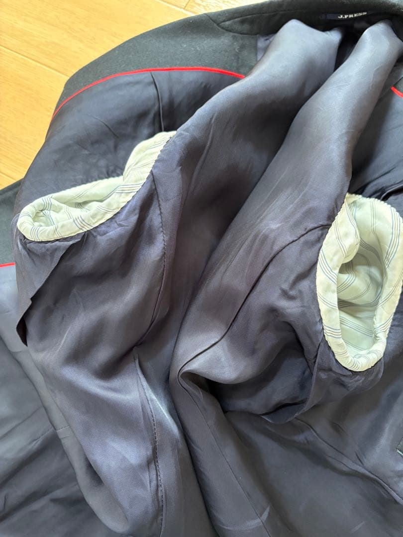 K*N様 未使用に近い　jプレス メリノウールフランネル　ネイビーブレザー　金ボ