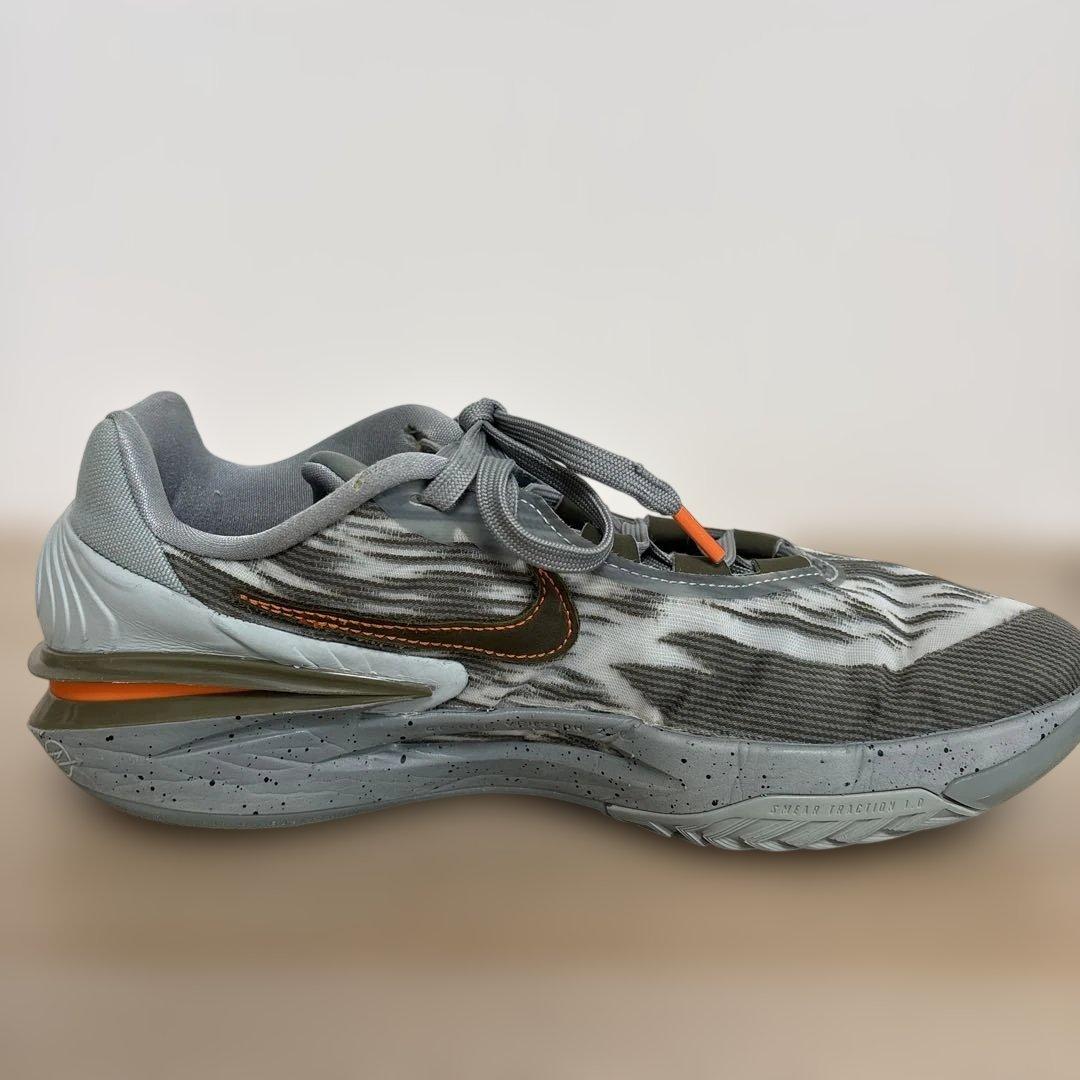 Nike エアズームGT CUT2 Devin Booker 28.5㎝