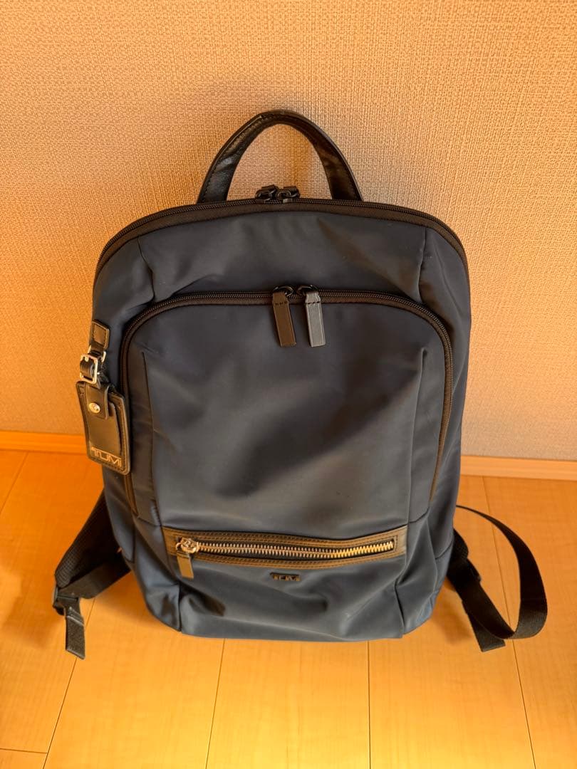 TUMI ビジネスバッグ(色 ネイビー) コンパクト