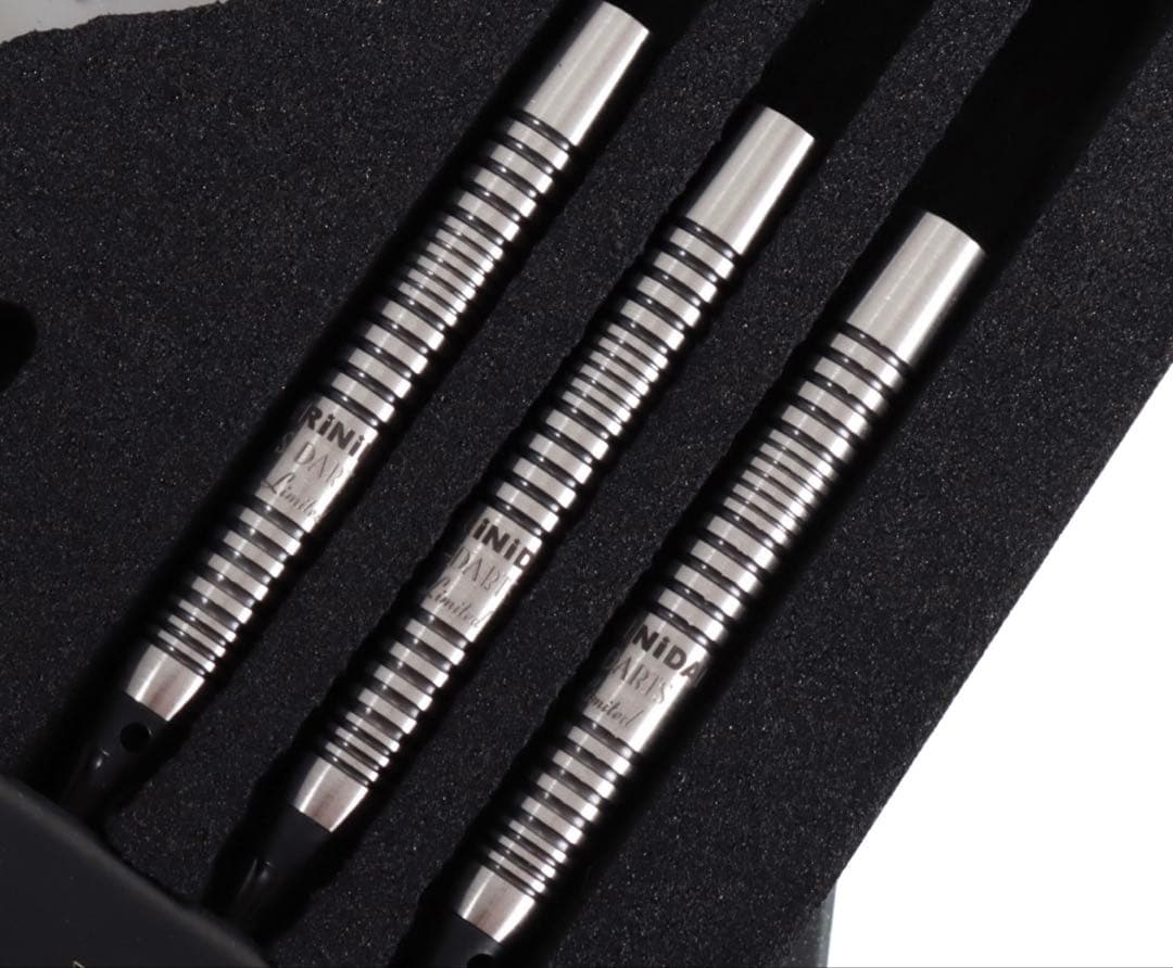 トリニダードlazy 松吉輝宗エスダーツ限定リミデットモデル