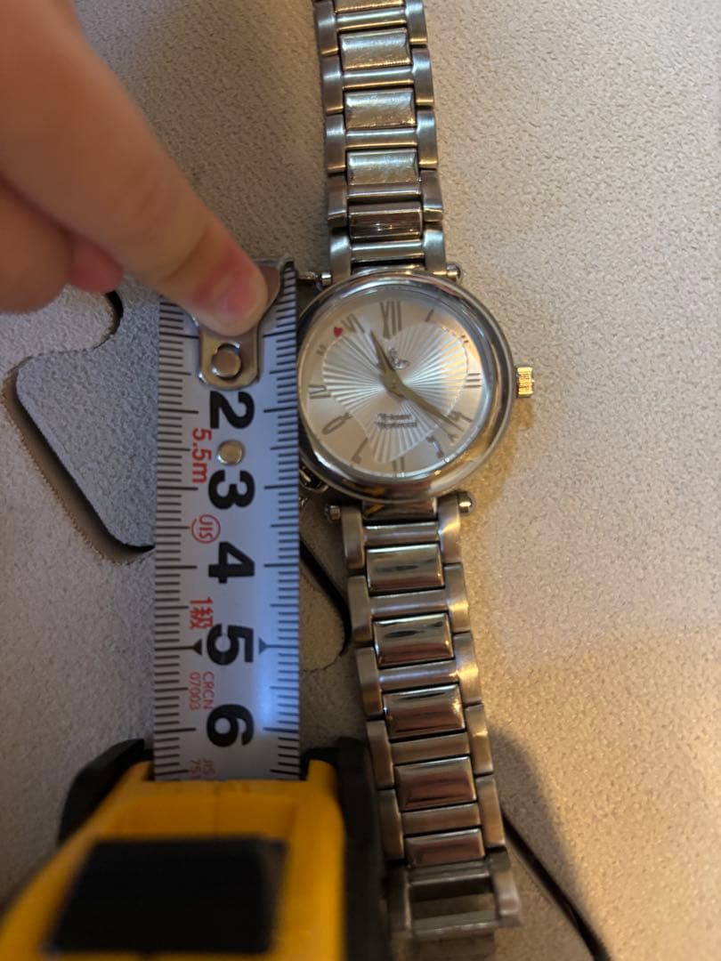 【極美品】Vivienne Westwood Time Machine 腕時計