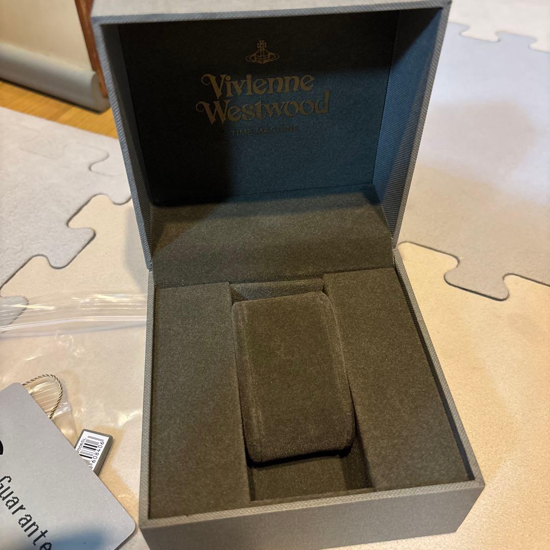 【極美品】Vivienne Westwood Time Machine 腕時計