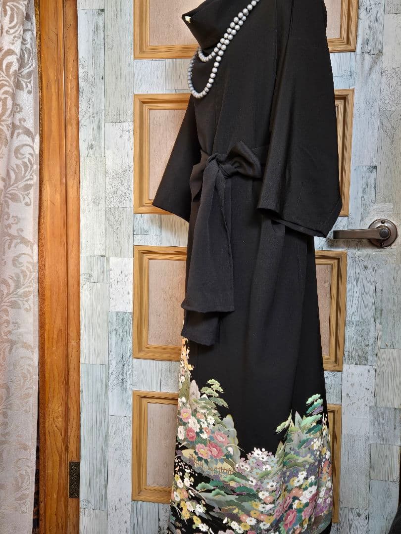 575　着物リメイク黒留袖 ワンピースロング
