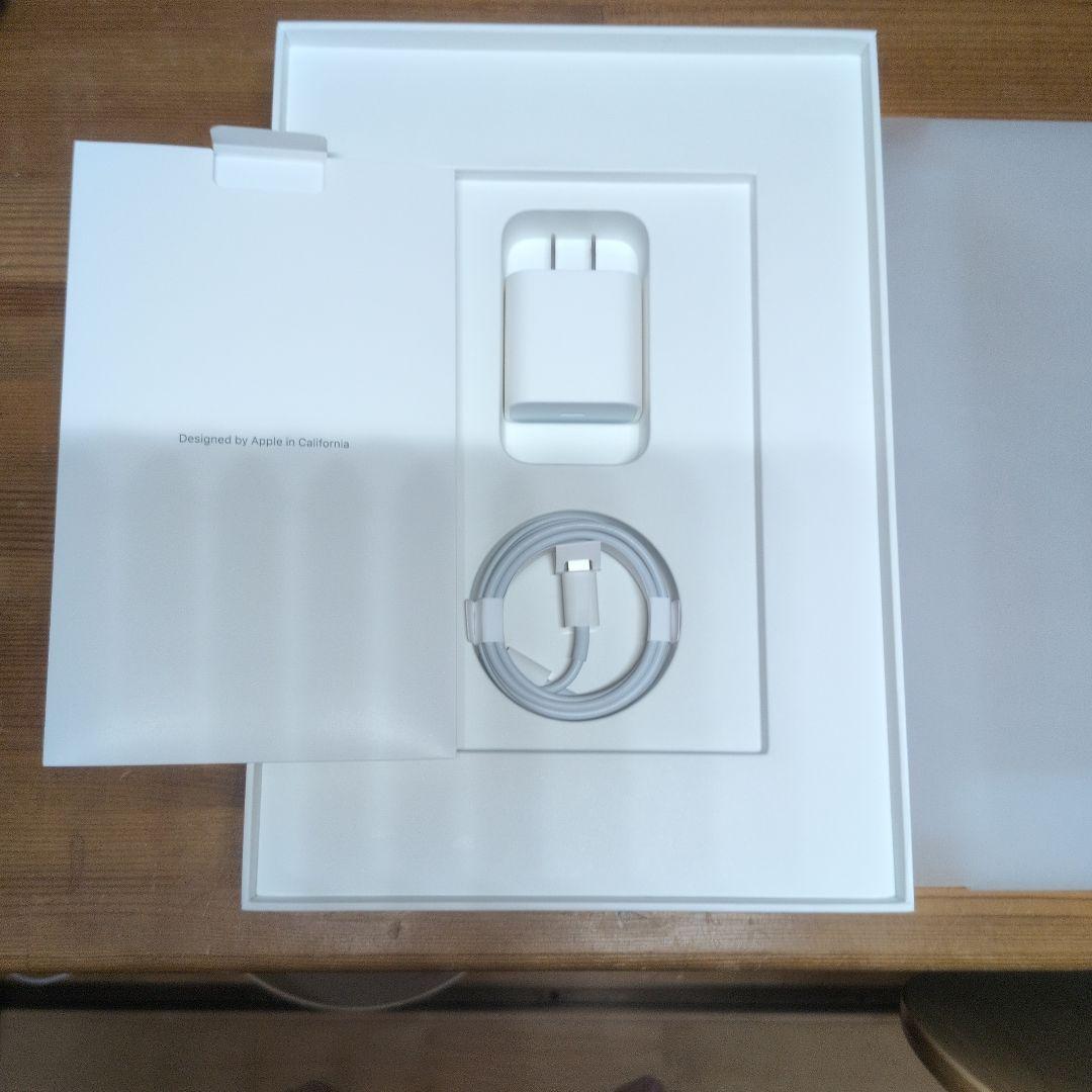 iPad 10.2インチ（第9世代） Wi−Fi64G スペースグレイ