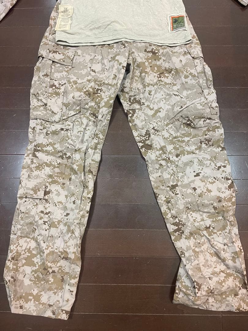 t*u様 実物 米軍放出 FROG コンバットシャツ DESERT MARPAT