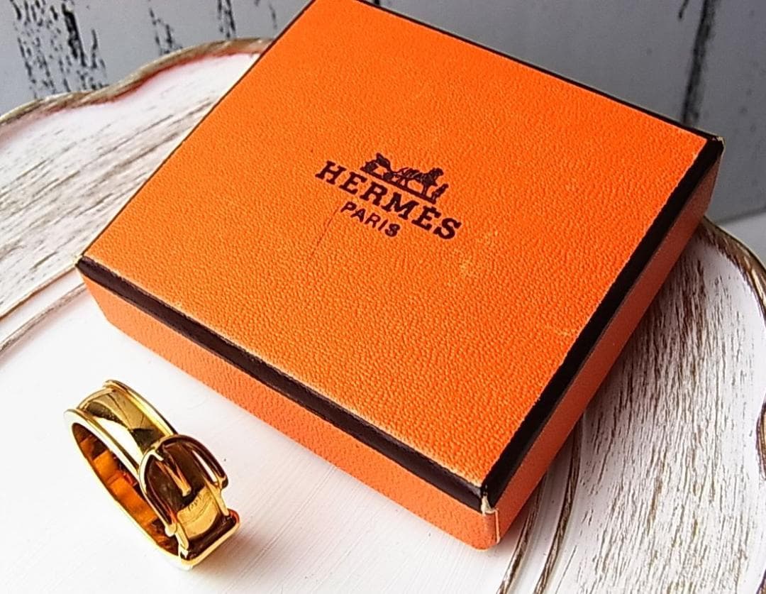 正規美品 HERMES エルメス サンチュール スカーフリング指輪にも
