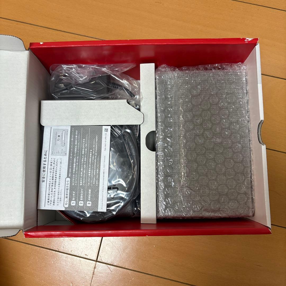 Switch Nintendoネオンブルー　未使用