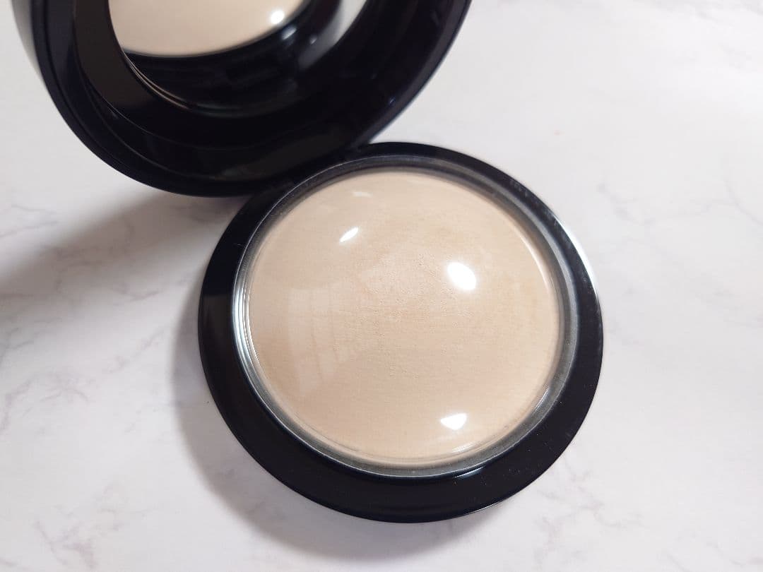 M·A·C ミネラライズ スキンフィニッシュ/ナチュラル ライト