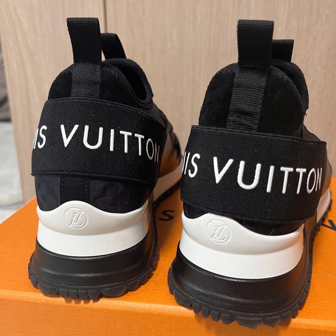 LOUIS VUITTON ルイヴィトン ランアウェイ　スニーカー シューズ