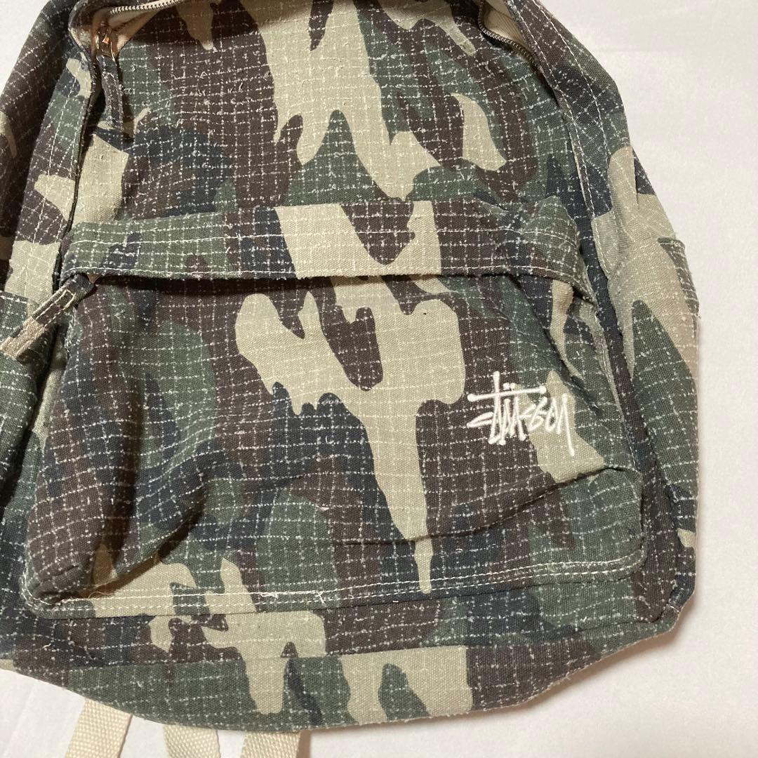 STUSSY 迷彩柄 リュック