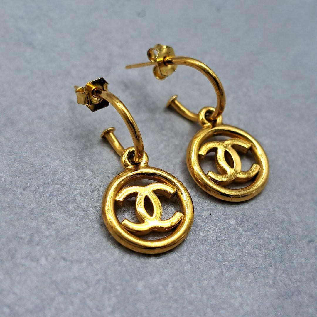 CHANEL シャネル ピアス ココマーク フープ ゴールド スイング 両耳