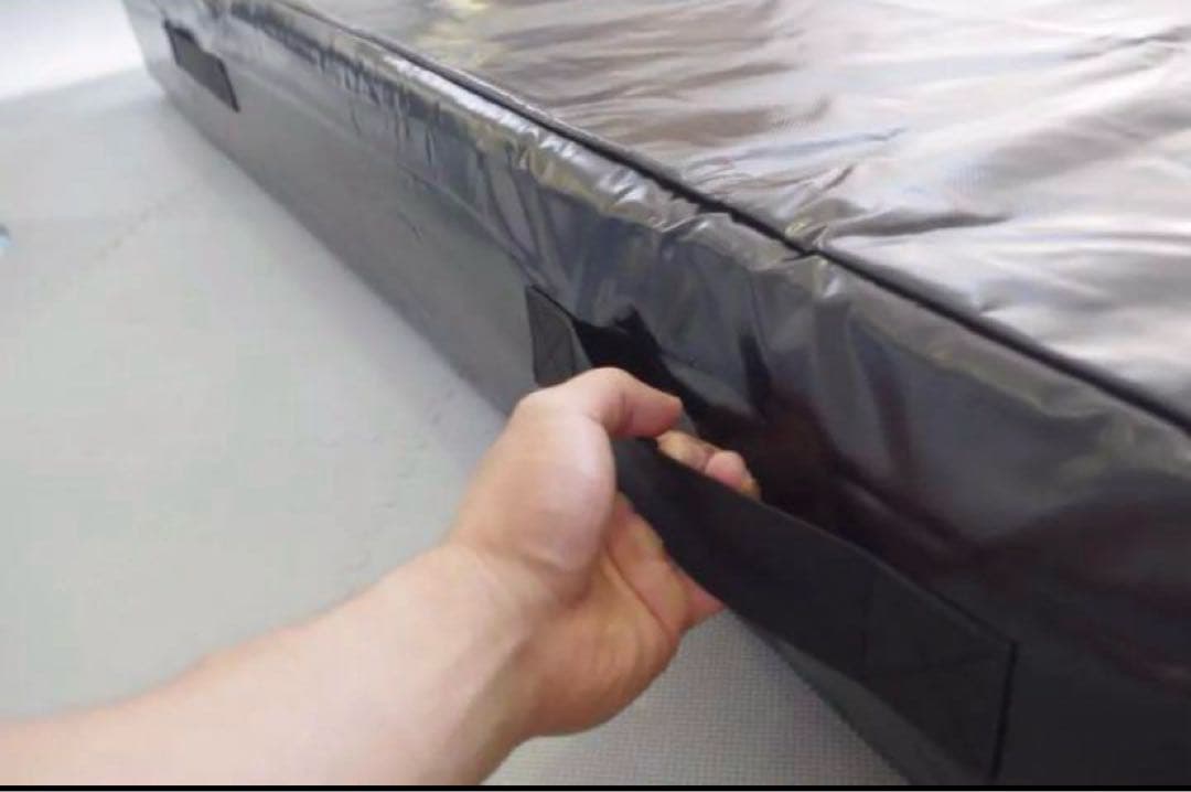 大型安全マット☆☆ 厚さ20cm ボルダリングや体操教室 クライミングマット