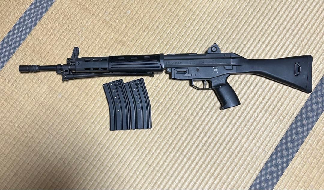 東京マルイ 89式小銃固定銃床式 電動ガン　バッテリー付属