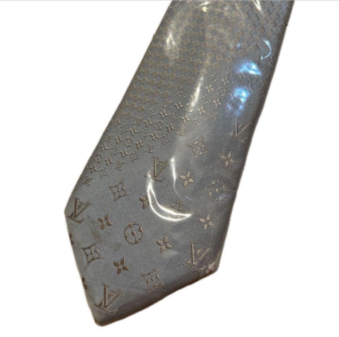クリーニング済み✨ルイヴィトン ネクタイ シルバーブルー モノグラム