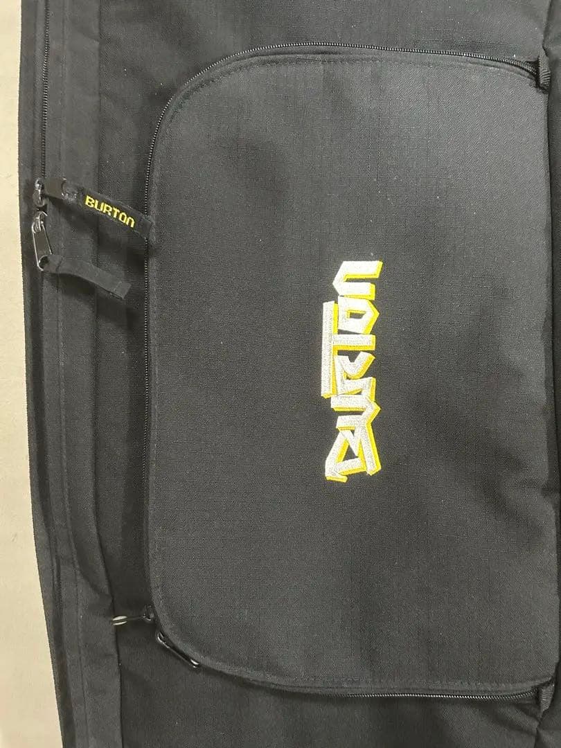 高年式サロモン スノーボード3点セット　157 +ビンディング+ボードケース