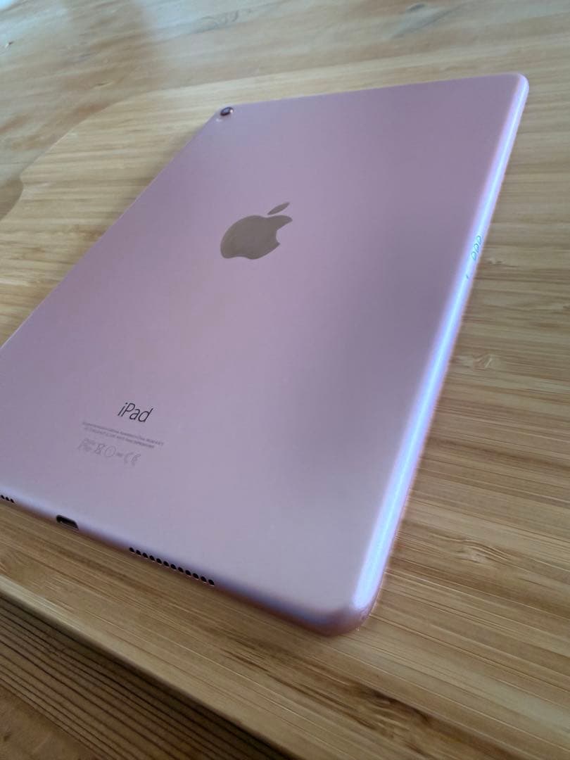 iPad Pro 9.7インチ 32GB WiFi （動作確認済）　A1673