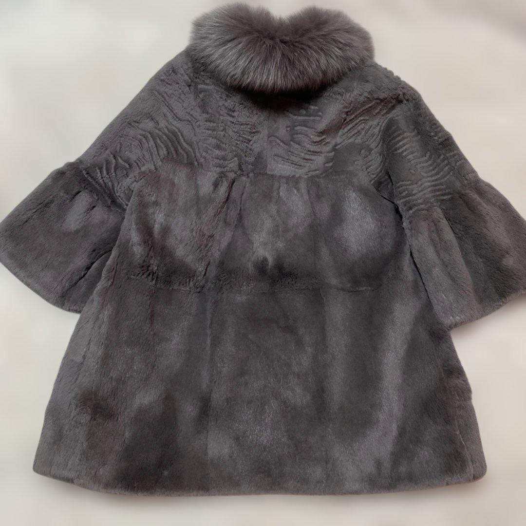 グレー リアルファーコート ボリューム袖