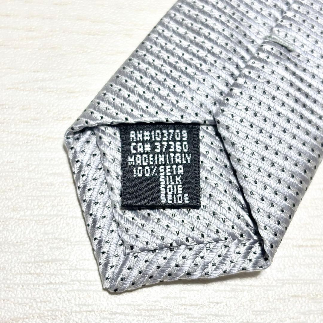 ARMANI COLLEZIONI アルマーニ シルバー 無地 ネクタイ タグ付