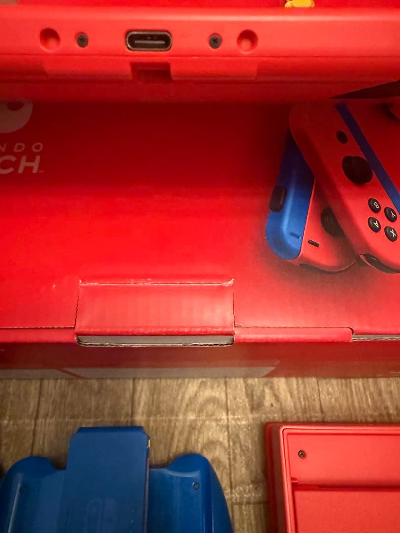 限定モデル Nintendo Switch マリオ レッド本体セット