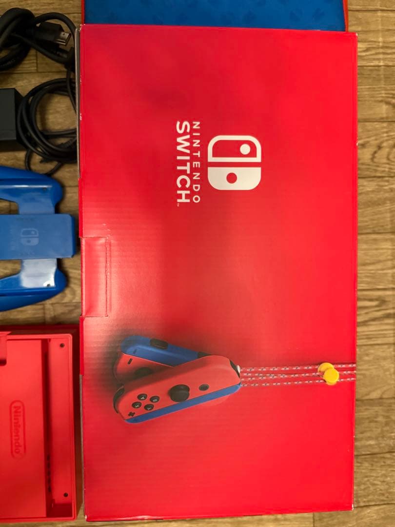 限定モデル Nintendo Switch マリオ レッド本体セット