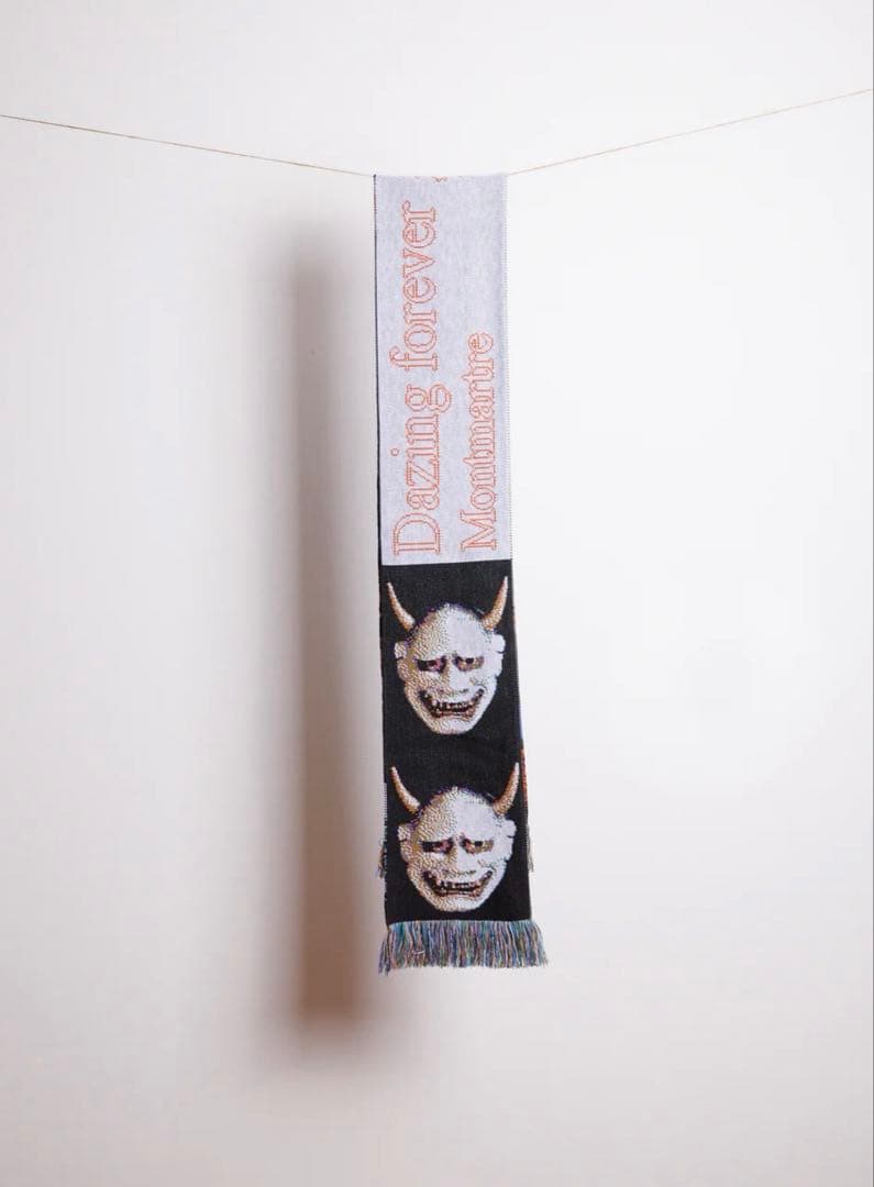 Dazing forever Montmartre マフラー