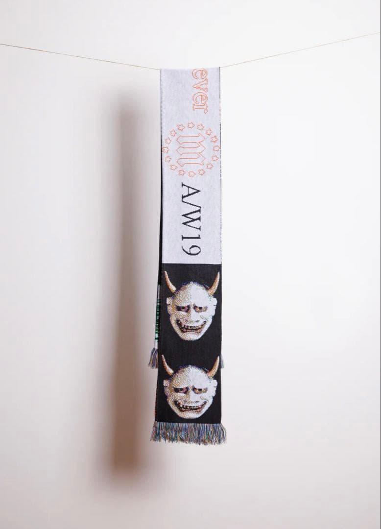 Dazing forever Montmartre マフラー