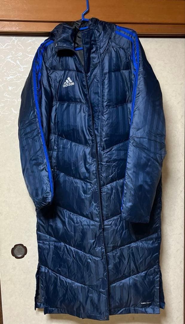 アディダス　CLIMAPROOF　ベンチコート