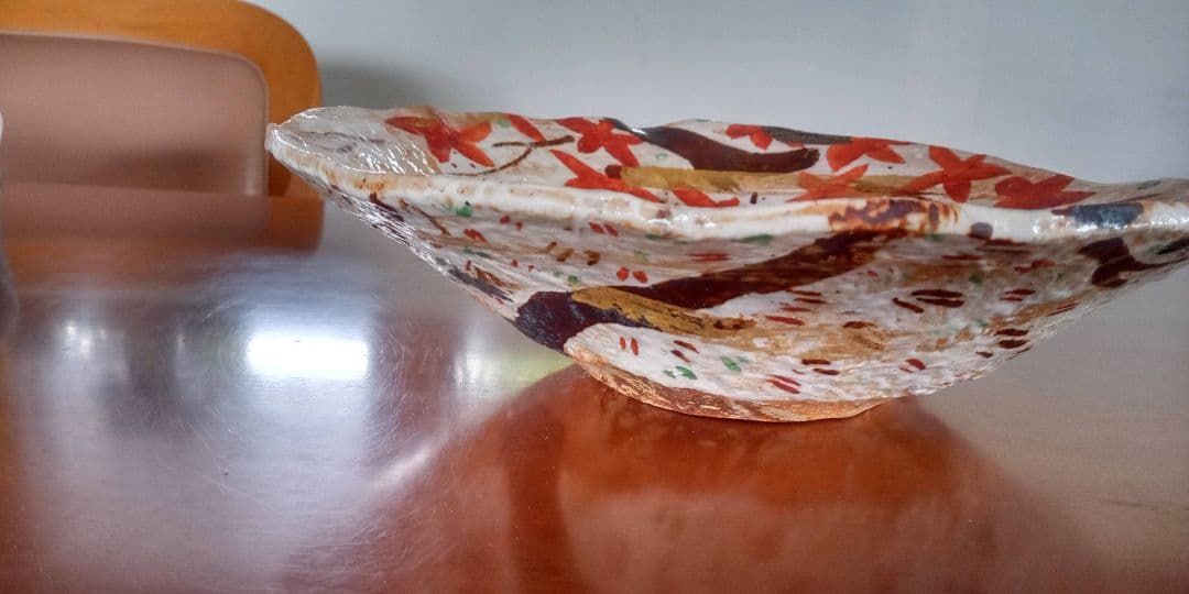 なる 桜と紅葉の大鉢