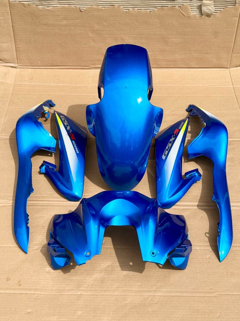 GSX-S1000用純正カウル