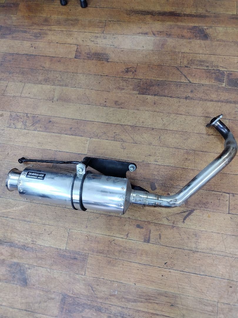 値下げしました　 BEAMS ズーマー　マフラー