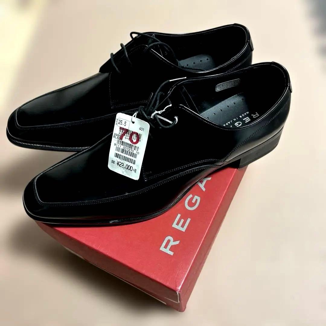 【新品】値下げました。REGAL ビジネスシューズ25.5cm タグ付き
