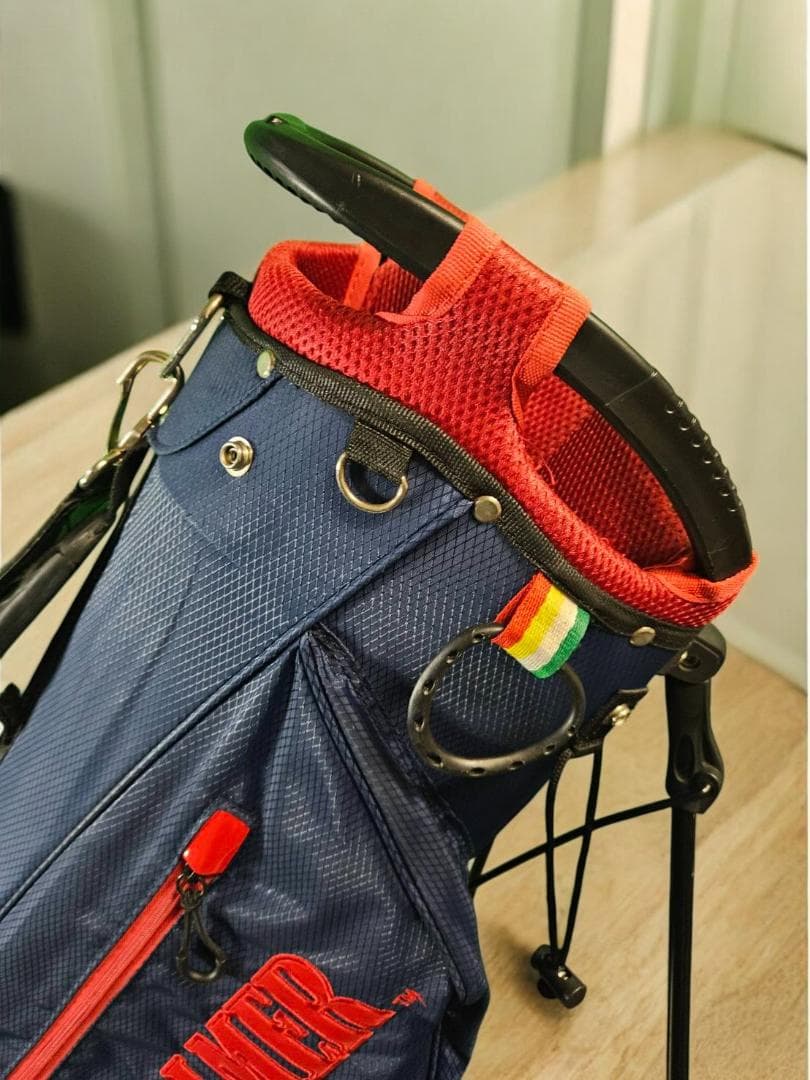 送料無料/超美品　Arnold Palmer スタンド式ゴルフバッグ