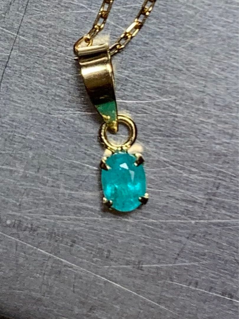 天然パライバトルマリン　0.12ct ブラジル産　K18YGペンダントヘッド