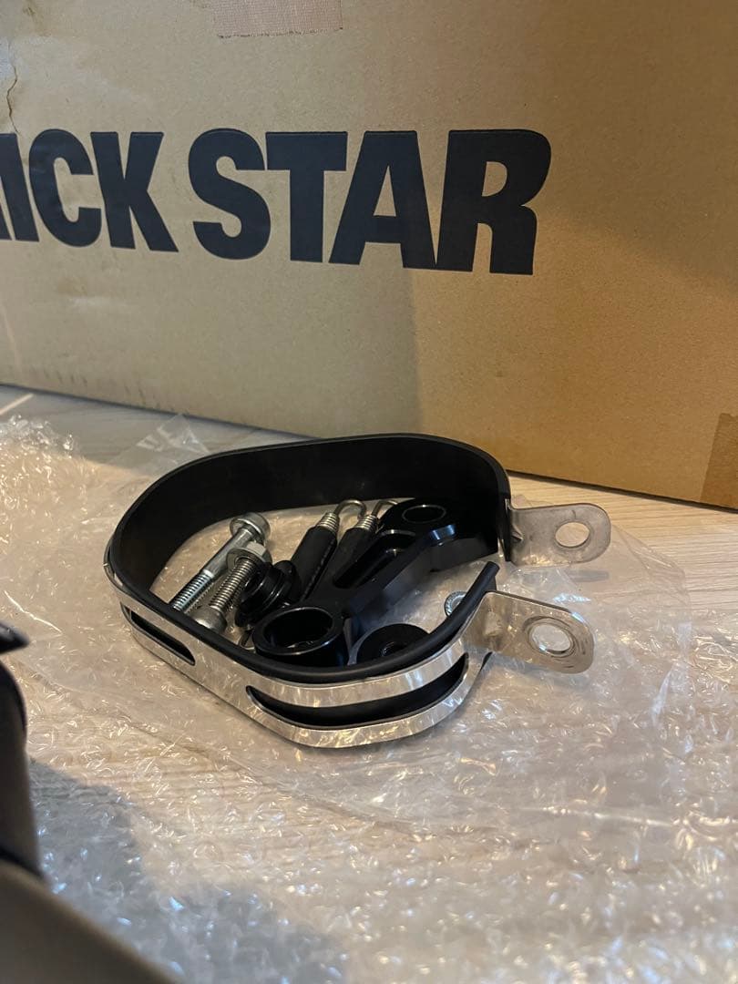 zx4r トリックスター スリップオン　マフラー