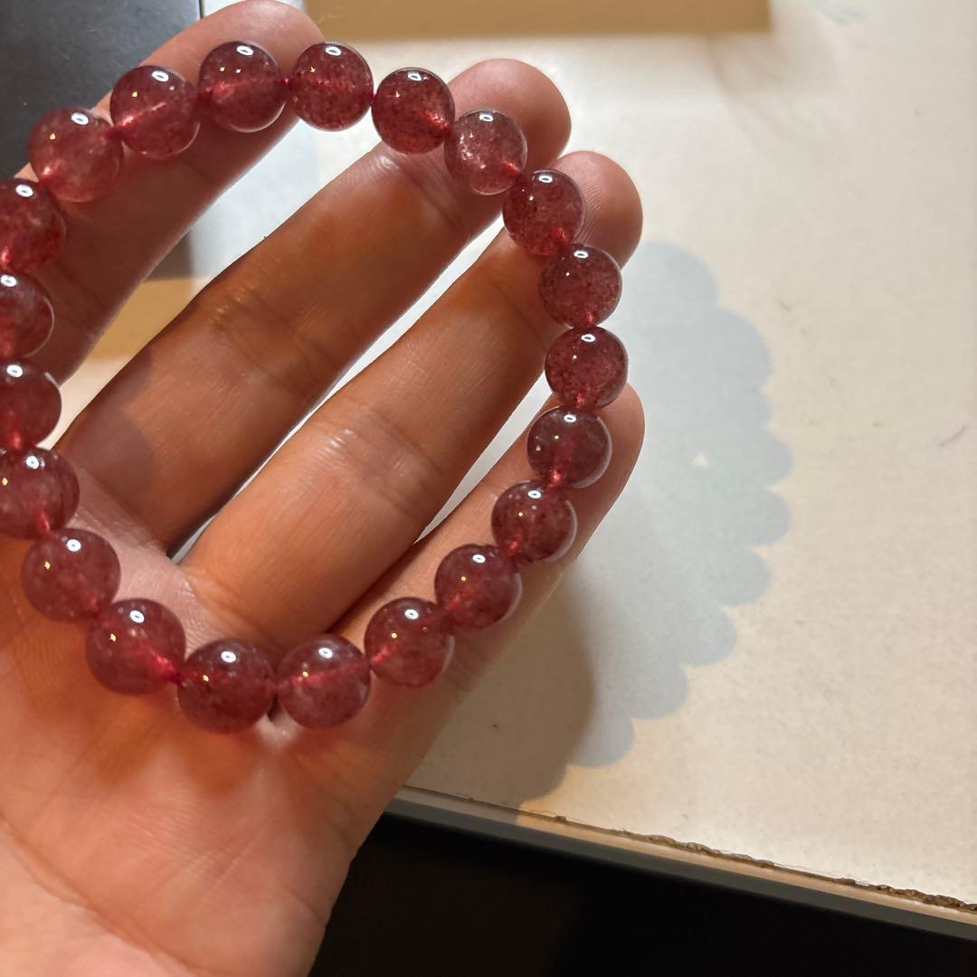 これは！めっちゃくちゃすごいストロベリークオーツ！なかなかない！